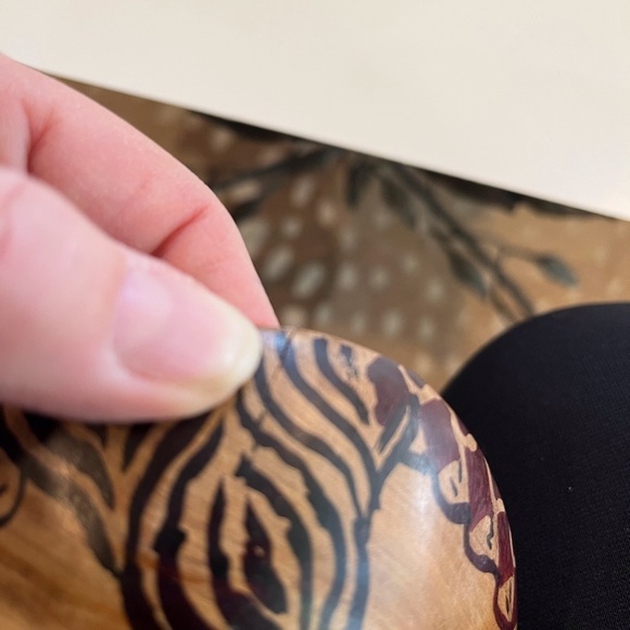 Small African Handmade Wooden Bowl - Picture 11 of 12